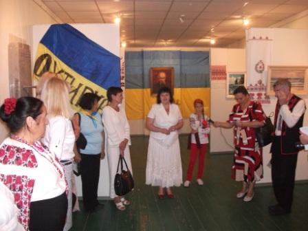 Открытие выставки «Слава Украине!» в Ахтырке 