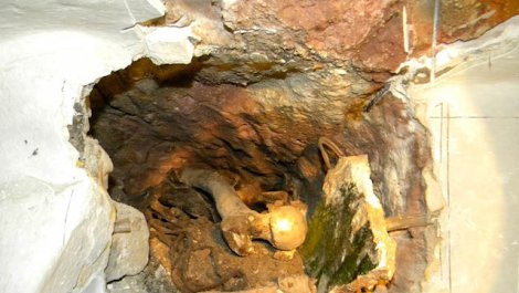 В Дальних пещерах Киево-Печерской лавры открыто неизвестное захоронение