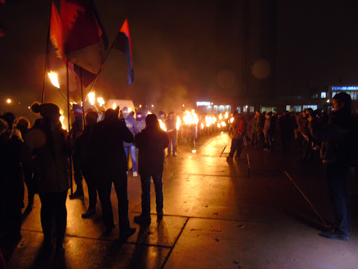 В Сумах прошло факельное шествие памяти Сергея Табалы - киборга "Севера"