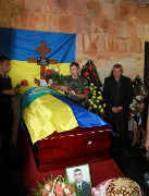 Церемония прощания с погибшим в АТО Максимом Савченко