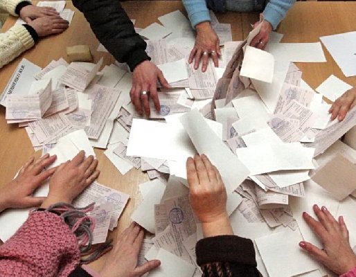 Членам сумских избирательных комиссий еще не выплатили зарплату
