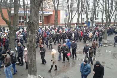 Сотрудники Сумской ТРК покинули помещения до прихода митингующих