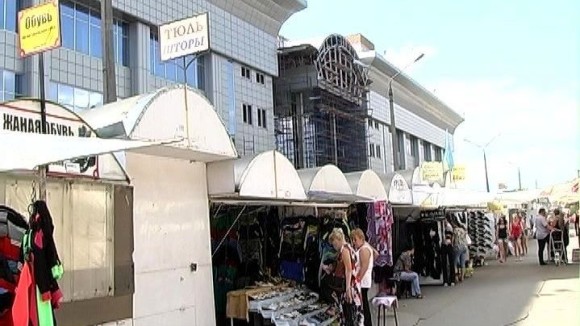 Предпринимателей на центральном рынке Сум переселят в торговый центр