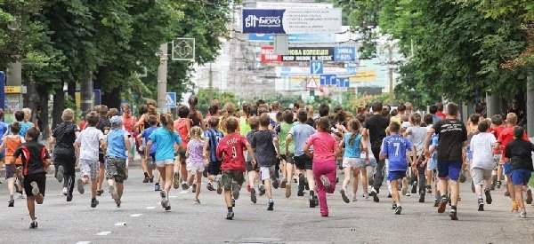 Соревнования по спортивной ходьбе на Петропавловской