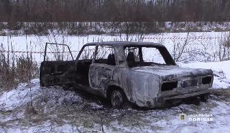 На Роменщине сгорело авто с телом человека