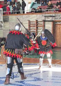 В Сумах сражались средневековые рыцари