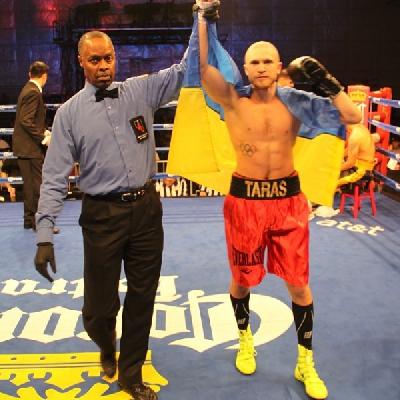 Новая победа Тараса Шелестюка на профессиональном ринге