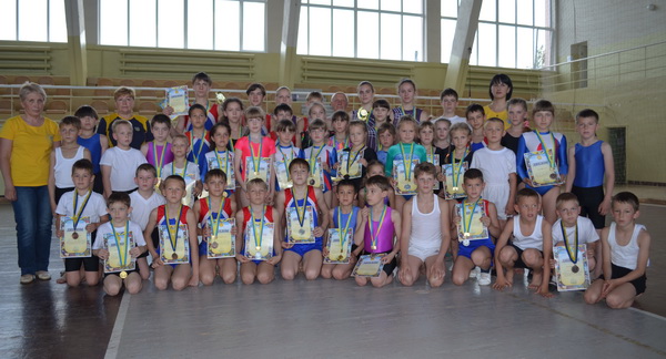 Шосткинские акробаты - чемпионы Украины